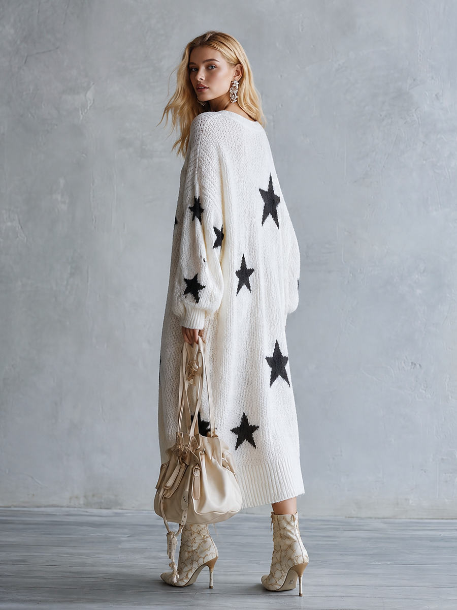 Vestido maxi de punto con estampado de estrellas y corte extragrande